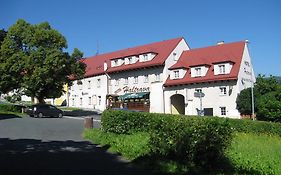 Hotel Haltrava  3*